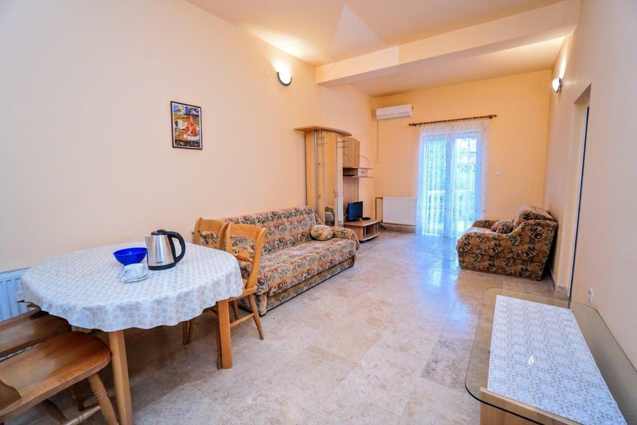 זמברטיה Apartments Branka מראה חיצוני תמונה